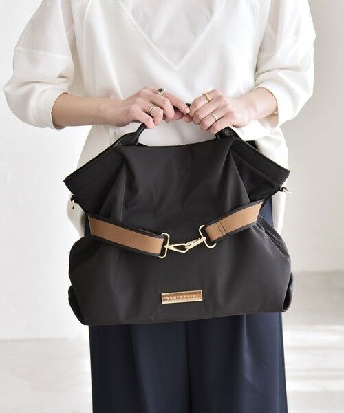 SHIPS / シップス トートバッグ | 《予約》quaranciel: ラインベルト 2way ショルダー トート バッグ（A4対応） | 詳細10