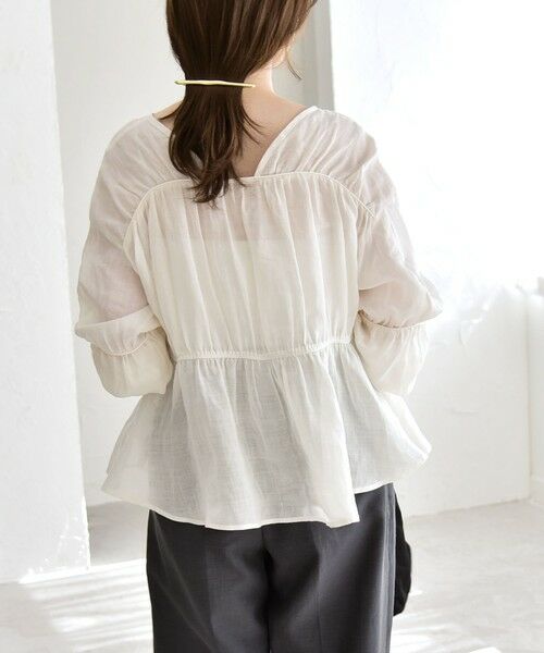 SHIPS / シップス シャツ・ブラウス | 《予約》quaranciel:〈手洗い可能〉ラミー ギャザー リボン ティアード ブラウス | 詳細8