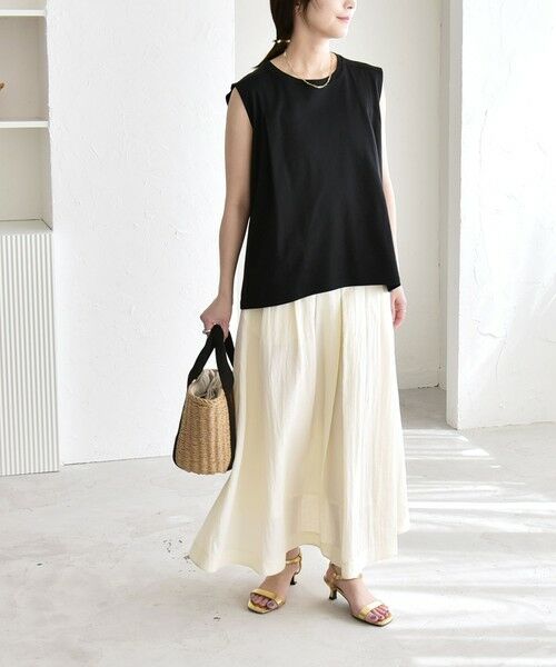 SHIPS / シップス Tシャツ | 《予約》quaranciel:〈接触冷感/汗染み防止加工/洗濯機可能〉クルー ノースリーブ TEE | 詳細13