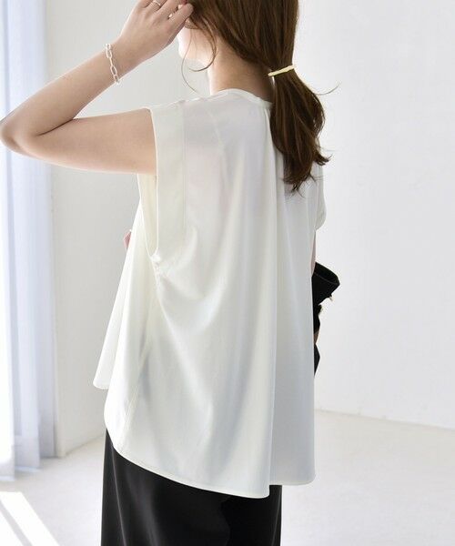 SHIPS / シップス シャツ・ブラウス | 《予約》quaranciel:〈接触冷感/UVカット/吸水速乾/洗濯機可能〉スキッパー ギャザー シャツ カットソー（オフホワイト）