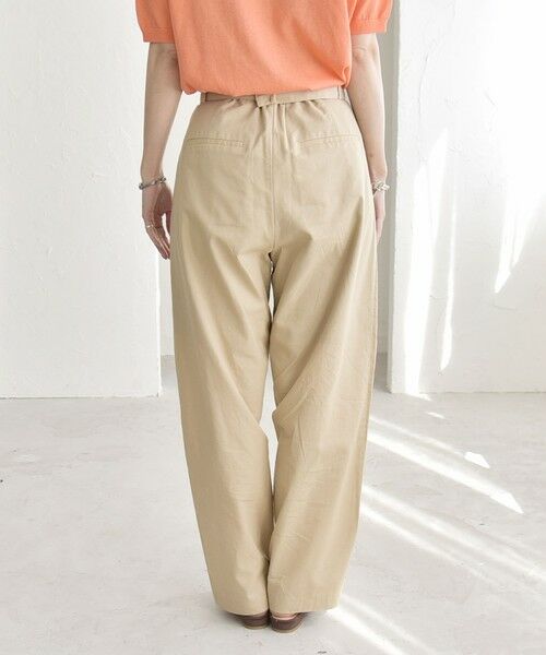 SHIPS / シップス チノ・ワークパンツ | 《予約》quaranciel:〈洗濯機可能〉コットン ベルト ハイウエスト テーパード パンツ | 詳細24