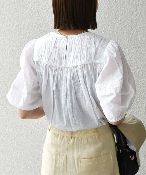 SHIPS / シップス シャツ・ブラウス | 《予約》SHIPS any:〈洗濯機可能〉キャンブリック ギャザー ヨーク パフスリーブ ブラウス | 詳細5