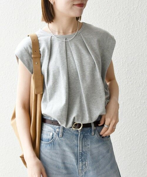 SHIPS / シップス Tシャツ | SHIPS any:〈接触冷感/汗染み防止加工/洗濯機可能〉タック フレア ノースリーブ TEE | 詳細22