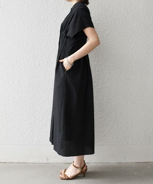 SHIPS / シップス ロング・マキシ丈ワンピース | 《予約》SHIPS any:〈手洗い可能〉サッカー フレンチ スリーブ シャツ ワンピース | 詳細19