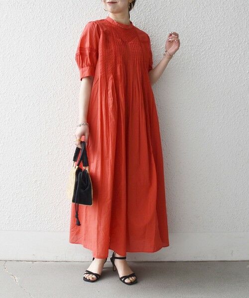 SHIPS / シップス ロング・マキシ丈ワンピース | 《予約》SHIPS any:〈洗濯機可能〉キャンブリック レース ピンタック パフスリーブ ワンピース | 詳細27