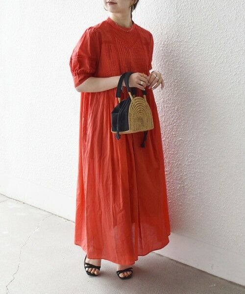 SHIPS / シップス ロング・マキシ丈ワンピース | 《予約》SHIPS any:〈洗濯機可能〉キャンブリック レース ピンタック パフスリーブ ワンピース（レッド）