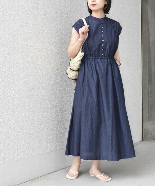SHIPS / シップス ロング・マキシ丈ワンピース | 《予約》SHIPS Colors:〈手洗い可能〉コットン キュプラ ギャザー ワンピース◆（ネイビー）
