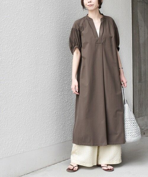 SHIPS / シップス ロング・マキシ丈ワンピース | 《予約》SHIPS Colors:〈UVカット・接触冷感〉ファンクション スキッパー ワンピース◆（ブラウン）