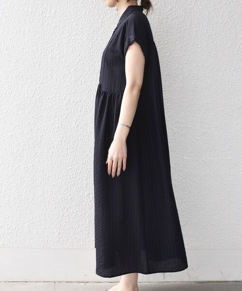 SHIPS / シップス ロング・マキシ丈ワンピース | 《予約》SHIPS Colors:〈手洗い可能〉ナイロンレーヨン ストライプ シャツ ワンピース◆ | 詳細4