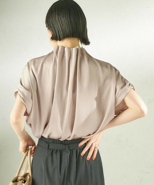 SHIPS / シップス シャツ・ブラウス | 《予約》【一部WEB限定】〈手洗い可能〉パール モチーフ ネック ギャザー ドルマン ブラウス | 詳細23