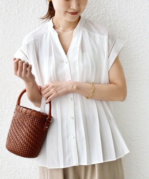 SHIPS / シップス シャツ・ブラウス | 《予約》【WEB限定】〈手洗い可能〉ストレッチ ジョーゼット プリーツ スキッパー ブラウス（オフホワイト）