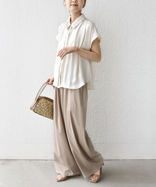 SHIPS / シップス シャツ・ブラウス | 《予約》【WEB限定】〈手洗い可能〉ヴィンテージ サテン 襟 タック デザイン ブラウス | 詳細2