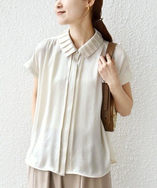 SHIPS / シップス シャツ・ブラウス | 《予約》【WEB限定】〈手洗い可能〉ヴィンテージ サテン 襟 タック デザイン ブラウス | 詳細5