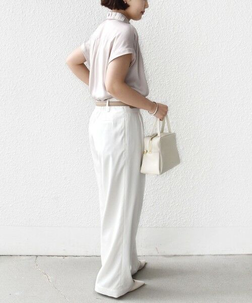 SHIPS / シップス シャツ・ブラウス | 《予約》【WEB限定】〈手洗い可能〉ヴィンテージ サテン 襟 タック デザイン ブラウス | 詳細16