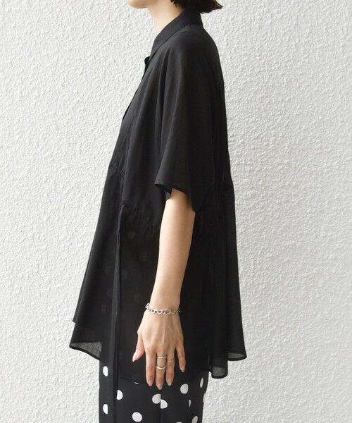 SHIPS / シップス シャツ・ブラウス | 《予約》【WEB限定】〈手洗い可能〉ウエスト ドロスト シアー ブラウス | 詳細23