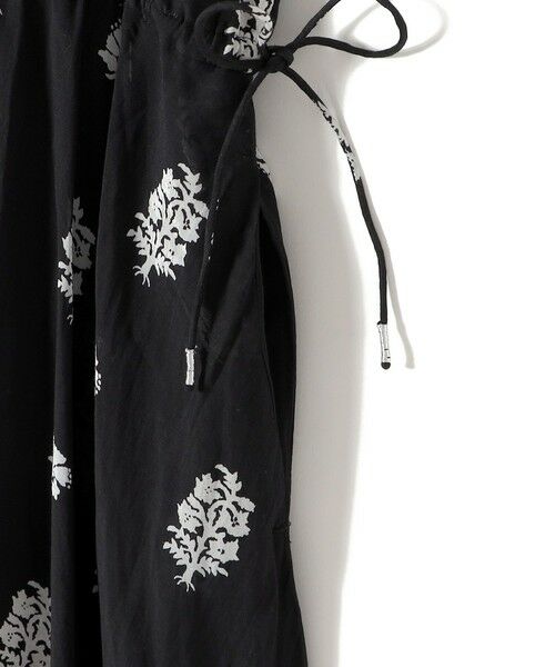 SHIPS / シップス ロング・マキシ丈ワンピース | 《予約》【SHIPS別注】Fanaka:〈手洗い可能〉フラワー プリント 刺繍 ワンピース | 詳細14