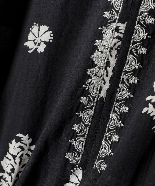 SHIPS / シップス ロング・マキシ丈ワンピース | 《予約》【SHIPS別注】Fanaka:〈手洗い可能〉フラワー プリント 刺繍 ワンピース | 詳細18