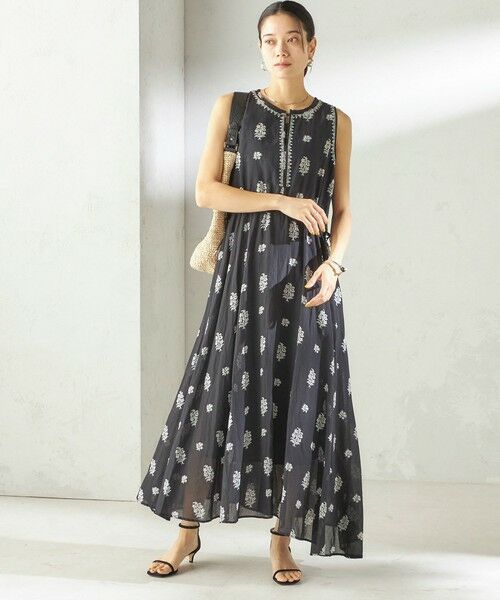SHIPS / シップス ロング・マキシ丈ワンピース | 《予約》【SHIPS別注】Fanaka:〈手洗い可能〉フラワー プリント 刺繍 ワンピース | 詳細5