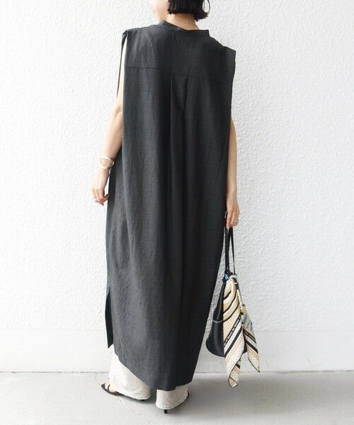 SHIPS / シップス ロング・マキシ丈ワンピース | 【実力派ベーシック】〈接触冷感/UVカット/吸水速乾/洗濯機可能〉SUUSUU タック スリーブ ワンピース | 詳細10