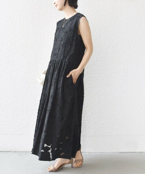SHIPS / シップス ロング・マキシ丈ワンピース | 《予約》〈手洗い可能〉シアー ジャカード ノースリーブ ワンピース | 詳細6