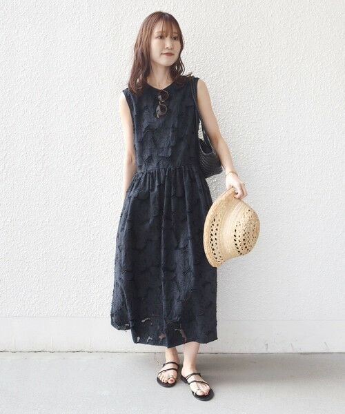 SHIPS / シップス ロング・マキシ丈ワンピース | 《予約》〈手洗い可能〉シアー ジャカード ノースリーブ ワンピース | 詳細13