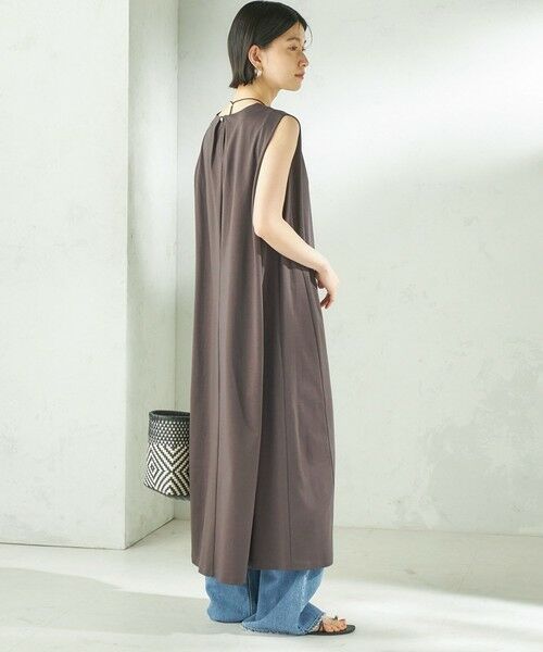 SHIPS / シップス ロング・マキシ丈ワンピース | 《予約》〈接触冷感/吸水速乾/洗濯機可能〉ハイゲージ ポンチ ノースリーブ ワンピース | 詳細5