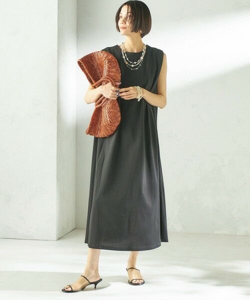 SHIPS / シップス ロング・マキシ丈ワンピース | 《予約》〈接触冷感/吸水速乾/洗濯機可能〉ハイゲージ ポンチ ノースリーブ ワンピース | 詳細14