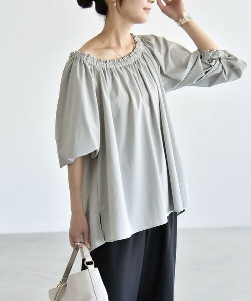 SHIPS / シップス シャツ・ブラウス | 《予約》quaranciel:〈接触冷感/UVカット/撥水加工〉ギャザー オフショル ラッシュガード ブラウス | 詳細10