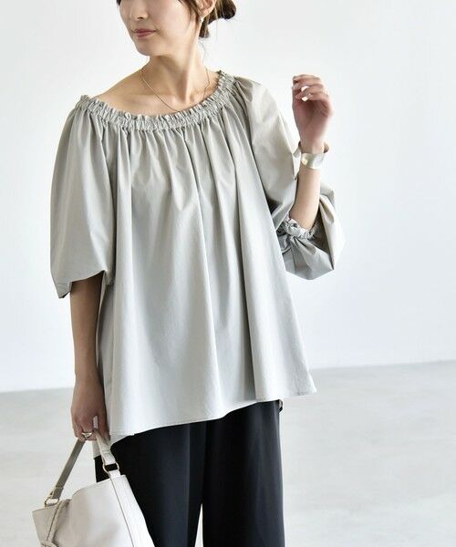 SHIPS / シップス シャツ・ブラウス | 《予約》quaranciel:〈接触冷感/UVカット/撥水加工〉ギャザー オフショル ラッシュガード ブラウス（ライトグレー）