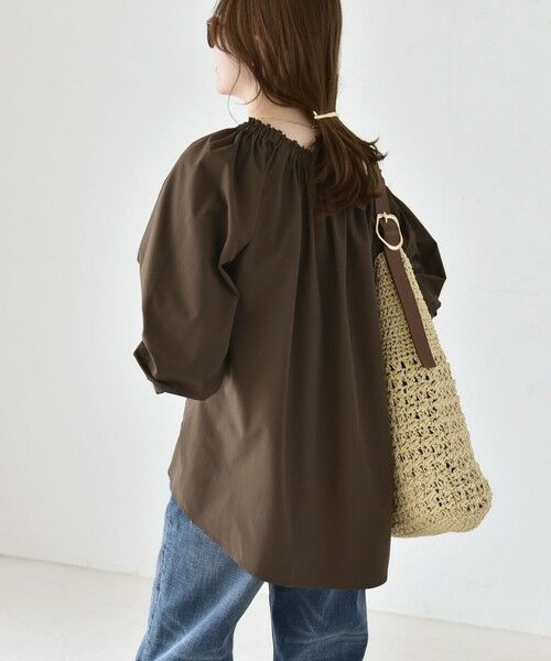 SHIPS / シップス シャツ・ブラウス | 《予約》quaranciel:〈接触冷感/UVカット/撥水加工〉ギャザー オフショル ラッシュガード ブラウス | 詳細12