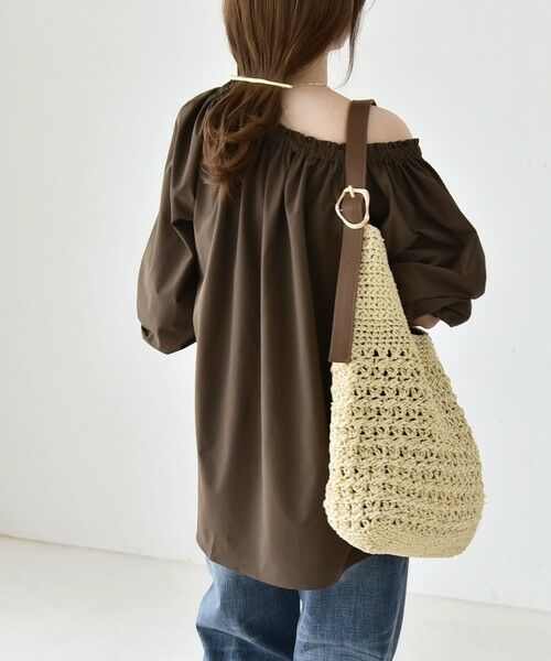 SHIPS / シップス シャツ・ブラウス | 《予約》quaranciel:〈接触冷感/UVカット/撥水加工〉ギャザー オフショル ラッシュガード ブラウス | 詳細13