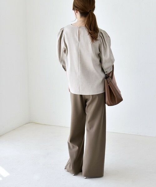 SHIPS / シップス シャツ・ブラウス | 《予約》quaranciel:〈洗濯機可能〉リネンライク パフスリーブ クルーネック ブラウス | 詳細2