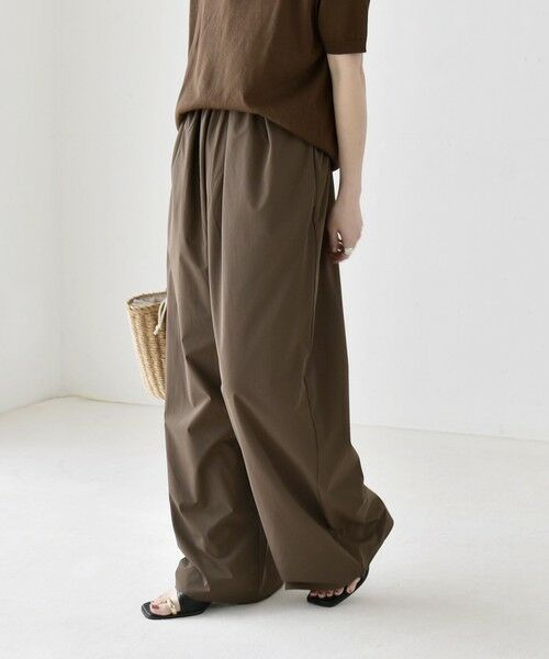 SHIPS / シップス その他パンツ | 《予約》quaranciel:〈接触冷感/UVカット/撥水加工〉ラッシュガード ギャザー ワイド イージー パンツ | 詳細12