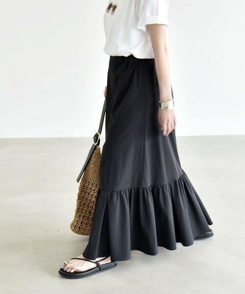 SHIPS / シップス ミニ・ひざ丈スカート | 《予約》quaranciel:〈接触冷感/UVカット/撥水〉マルチファンクション ティアードスカート | 詳細5