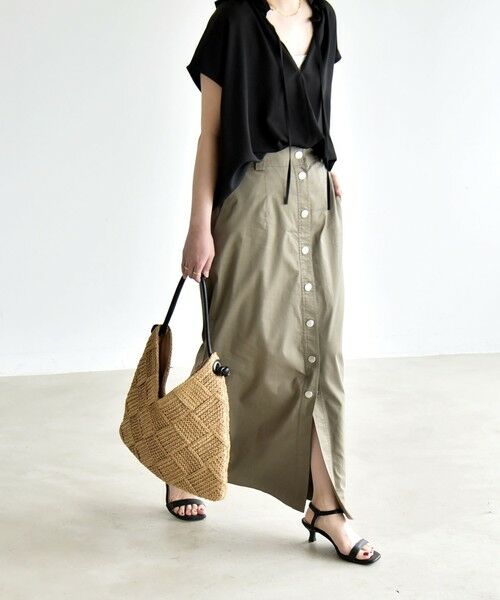 SHIPS / シップス ロング・マキシ丈スカート | 《予約》quaranciel:〈洗濯機可能〉フロントボタン Iライン タイト スカート | 詳細11