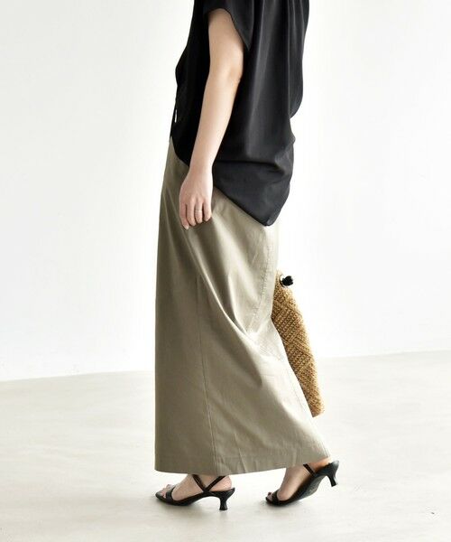 SHIPS / シップス ロング・マキシ丈スカート | 《予約》quaranciel:〈洗濯機可能〉フロントボタン Iライン タイト スカート | 詳細6