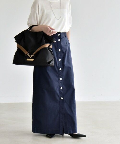 SHIPS / シップス ロング・マキシ丈スカート | 《予約》quaranciel:〈洗濯機可能〉フロントボタン Iライン タイト スカート | 詳細18