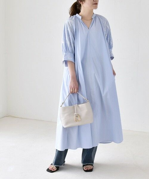 SHIPS / シップス ロング・マキシ丈ワンピース | 《予約》quaranciel:〈洗濯機可能〉ストライプ フラワー刺繍 スキッパー シャツ ワンピース | 詳細11