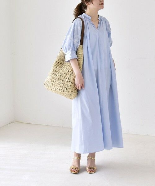 SHIPS / シップス ロング・マキシ丈ワンピース | 《予約》quaranciel:〈洗濯機可能〉ストライプ フラワー刺繍 スキッパー シャツ ワンピース | 詳細6