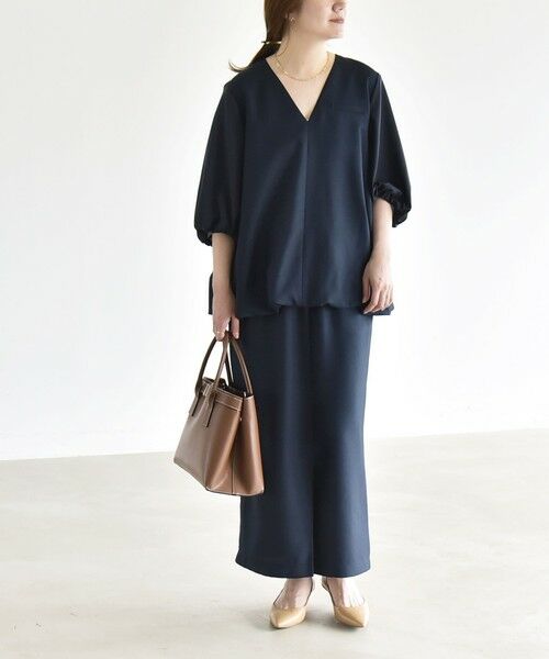 SHIPS / シップス ロング・マキシ丈ワンピース | 《予約》quaranciel:〈洗濯機可能〉Vネック 6分袖 ブラウス & Iライン スカート セットアップ | 詳細11