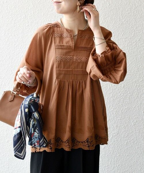 SHIPS / シップス シャツ・ブラウス | 《予約》SHIPS any:〈手洗い可能〉コットン レース ヘム キーネック ギャザー ブラウス | 詳細21