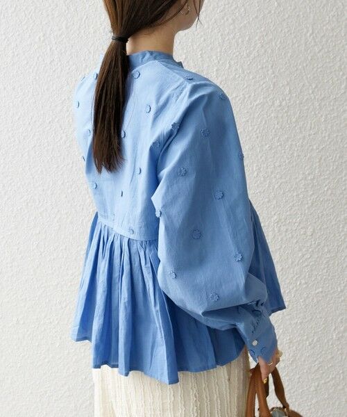 SHIPS / シップス シャツ・ブラウス | 《予約》【WEB限定】SHIPS any:〈洗濯機可能〉フラワー モチーフ ペプラム ギャザー シャツ ブラウス | 詳細30