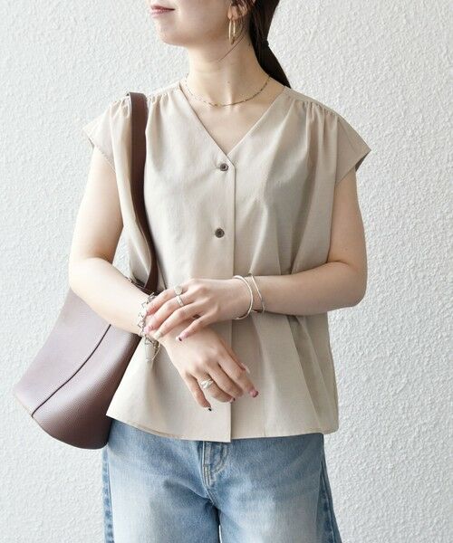 SHIPS / シップス シャツ・ブラウス | 《予約》SHIPS any:〈洗濯機可能〉Vネック フレンチ ギャザー ブラウス | 詳細6