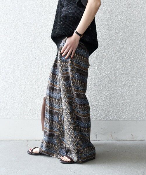 SHIPS / シップス その他パンツ | 《予約》SHIPS any:〈洗濯機可能〉パッチワーク ジオメ プリント ワイド イージー パンツ（ブラウン）