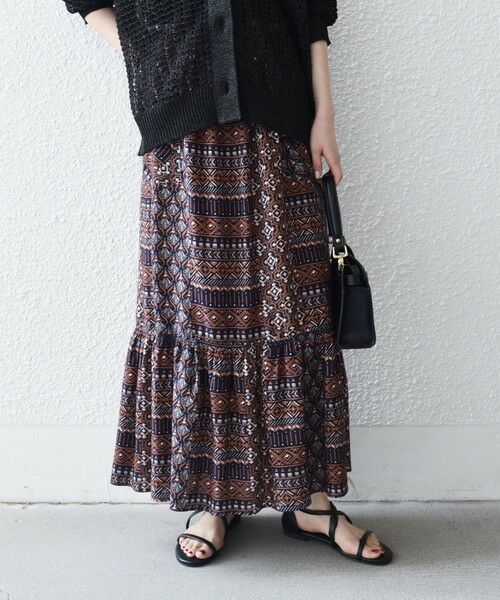 SHIPS / シップス ロング・マキシ丈スカート | 《予約》SHIPS any:〈洗濯機可能〉パッチワーク ジオメ プリント ドロスト ギャザー スカート | 詳細9