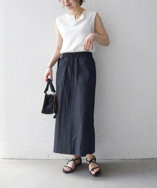 SHIPS / シップス ロング・マキシ丈スカート | 《予約》SHIPS any:〈多機能/洗濯機可能〉シェルテック ポケット ストレート スカート | 詳細1