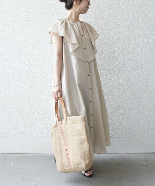 SHIPS / シップス ロング・マキシ丈ワンピース | 《予約》SHIPS any:〈洗濯機可能〉ラッフル フリル ギャザー ロング ワンピース | 詳細2