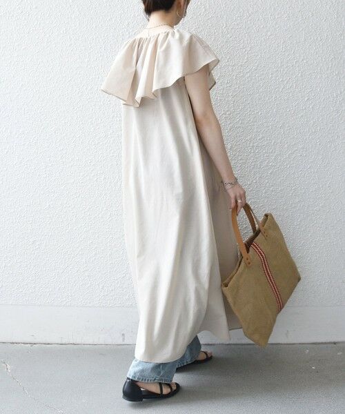 SHIPS / シップス ロング・マキシ丈ワンピース | 《予約》SHIPS any:〈洗濯機可能〉ラッフル フリル ギャザー ロング ワンピース | 詳細3