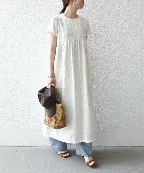 SHIPS / シップス ロング・マキシ丈ワンピース | 《予約》SHIPS any:〈手洗い可能〉カット ジャカード ウエスト ギャザー ワンピース | 詳細2