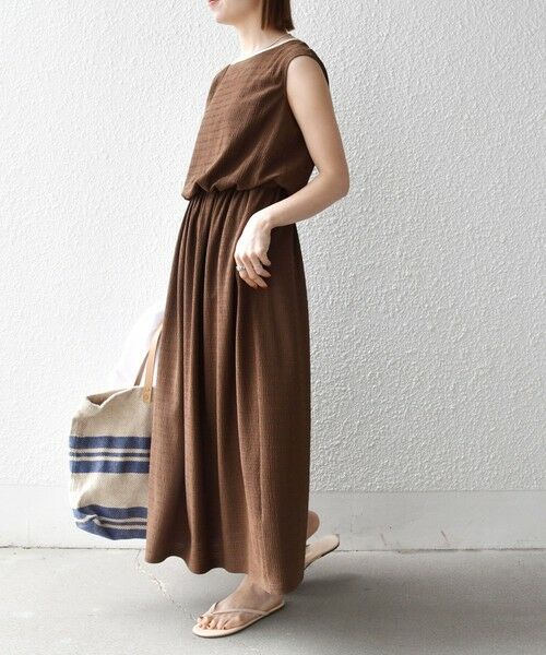 SHIPS / シップス ロング・マキシ丈ワンピース | 《予約》SHIPS any:〈洗濯機可能〉ブラウジング バイカラー フレンチスリーブ ワンピース | 詳細22